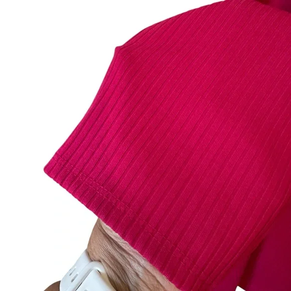 PRETTY PINK TOP w/NECKLINE CUTOUT DETAIL PLUS: 4X #W - Picture 4 of 8